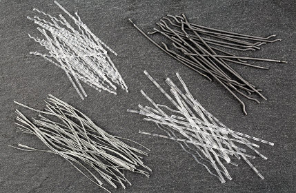 stainless steel fiber features
